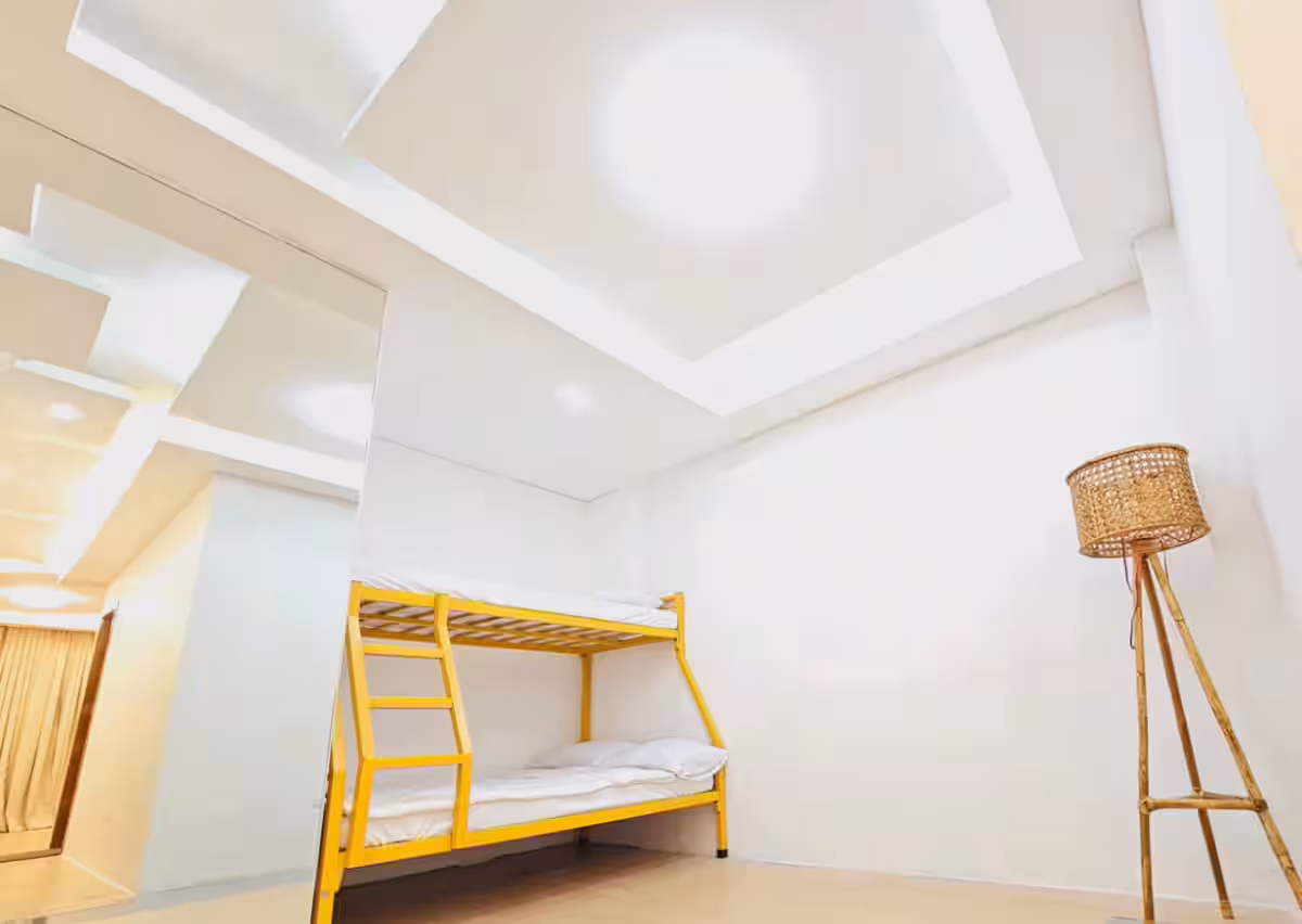 Vista Uno Bedroom 2.3